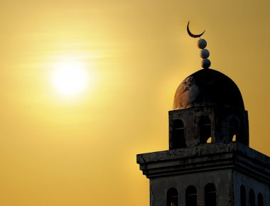 Τρόμος στην ΕΛΑΣ από ακραίο κήρυγμα «ιμάμη»: «Δείτε πως ντύνονται οι Ελληνίδες - Πνίγονται στην αμαρτία»